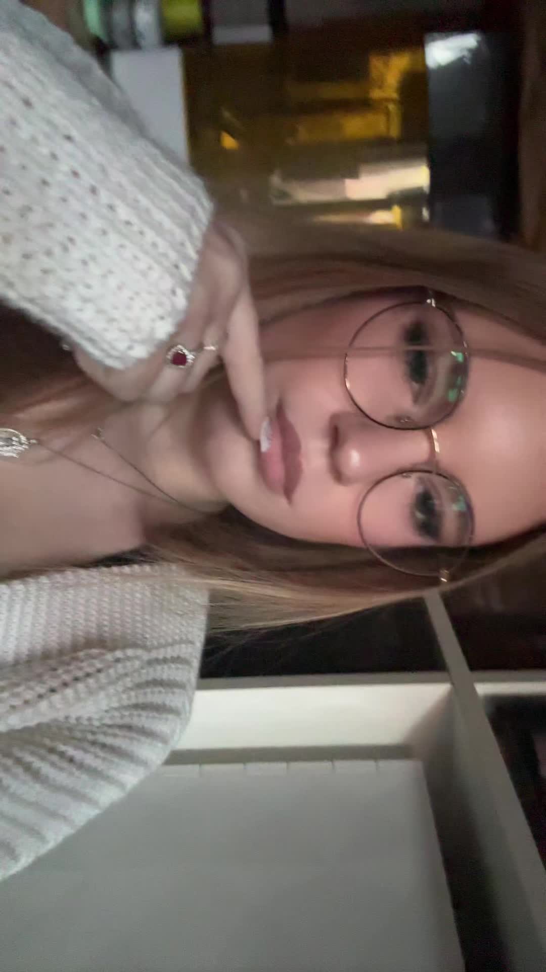 @Evelyn
