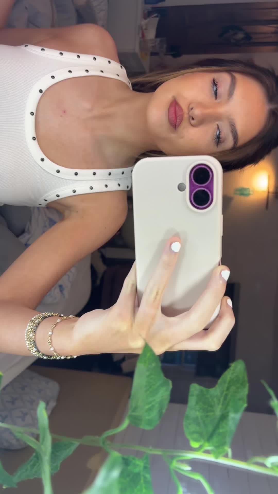 @elleh