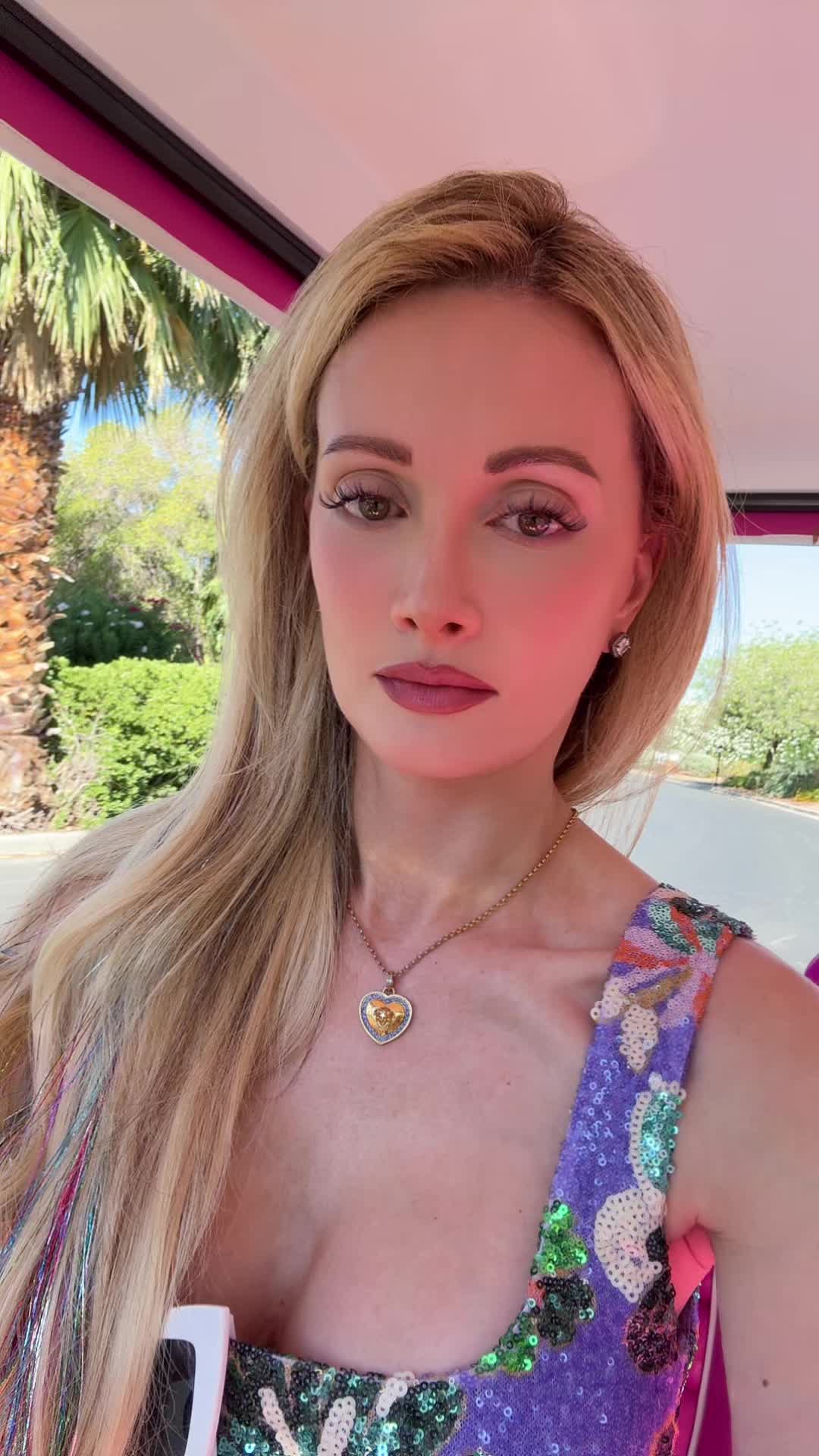 @hollymadison
