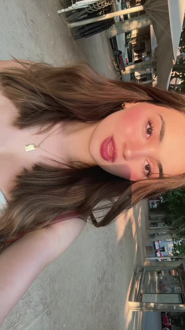 @🪩