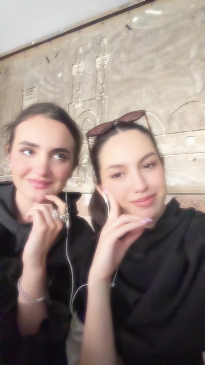@sarvenaz