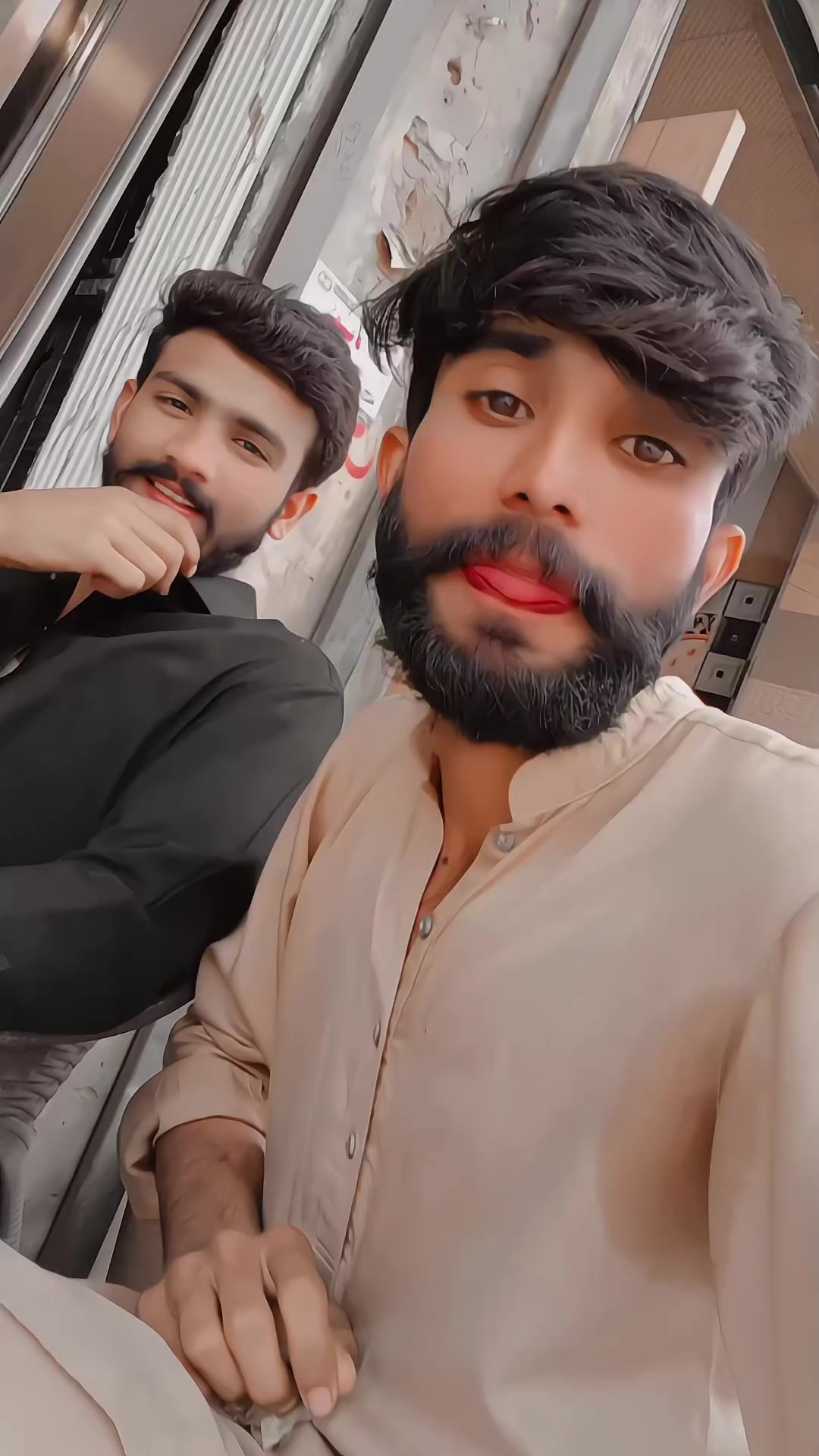 @ItxUsama