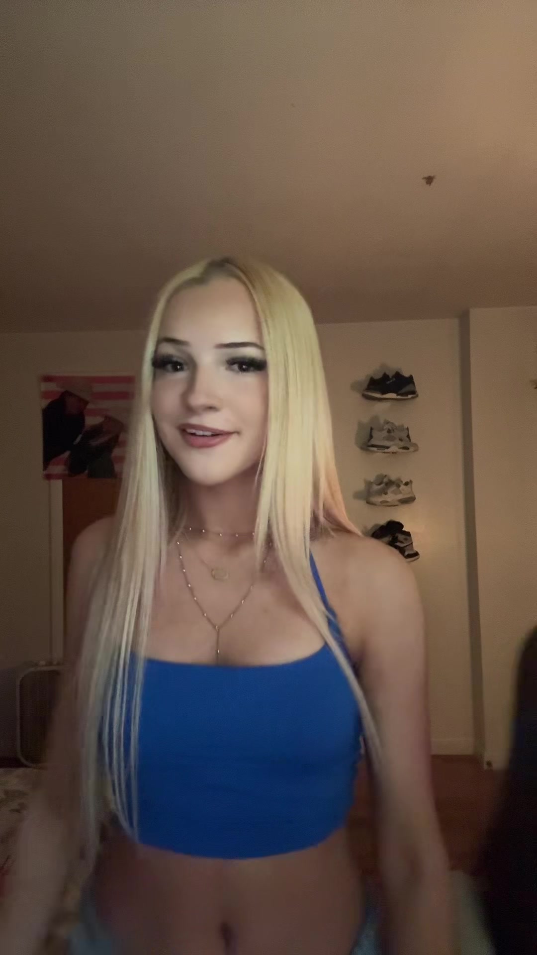 @v