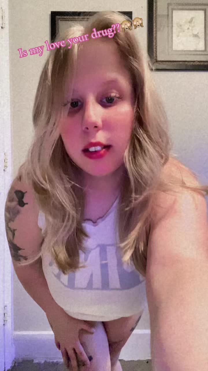 @BunnyyXoo🤍💋🐇