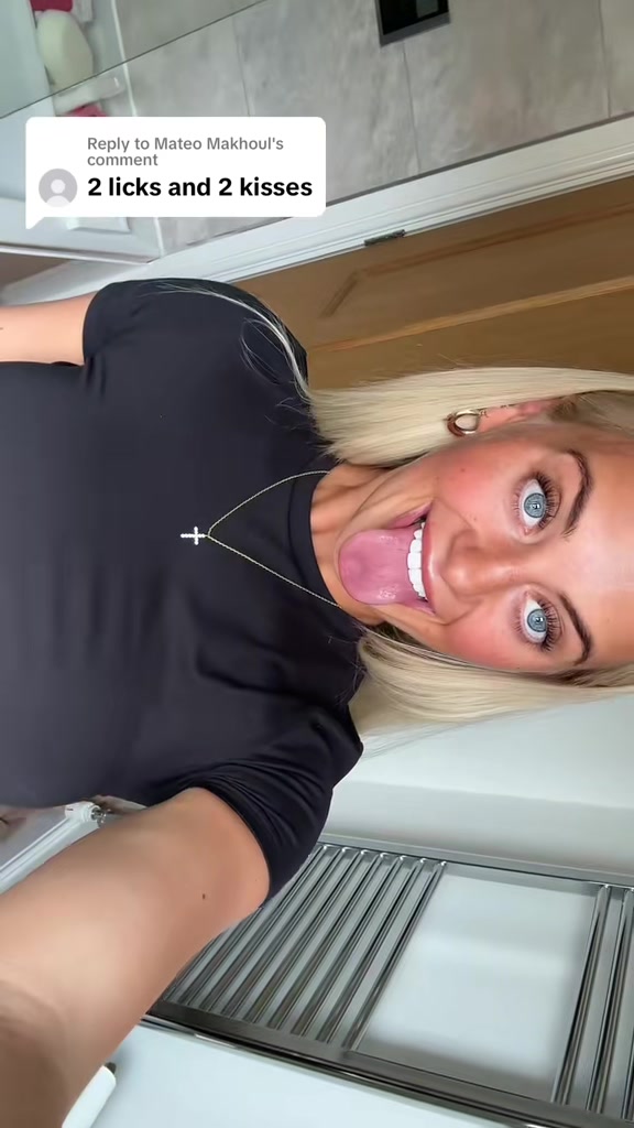 @Rhiannon blue