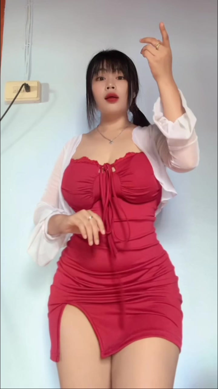@𝑪𝒉𝒖𝒆🦋