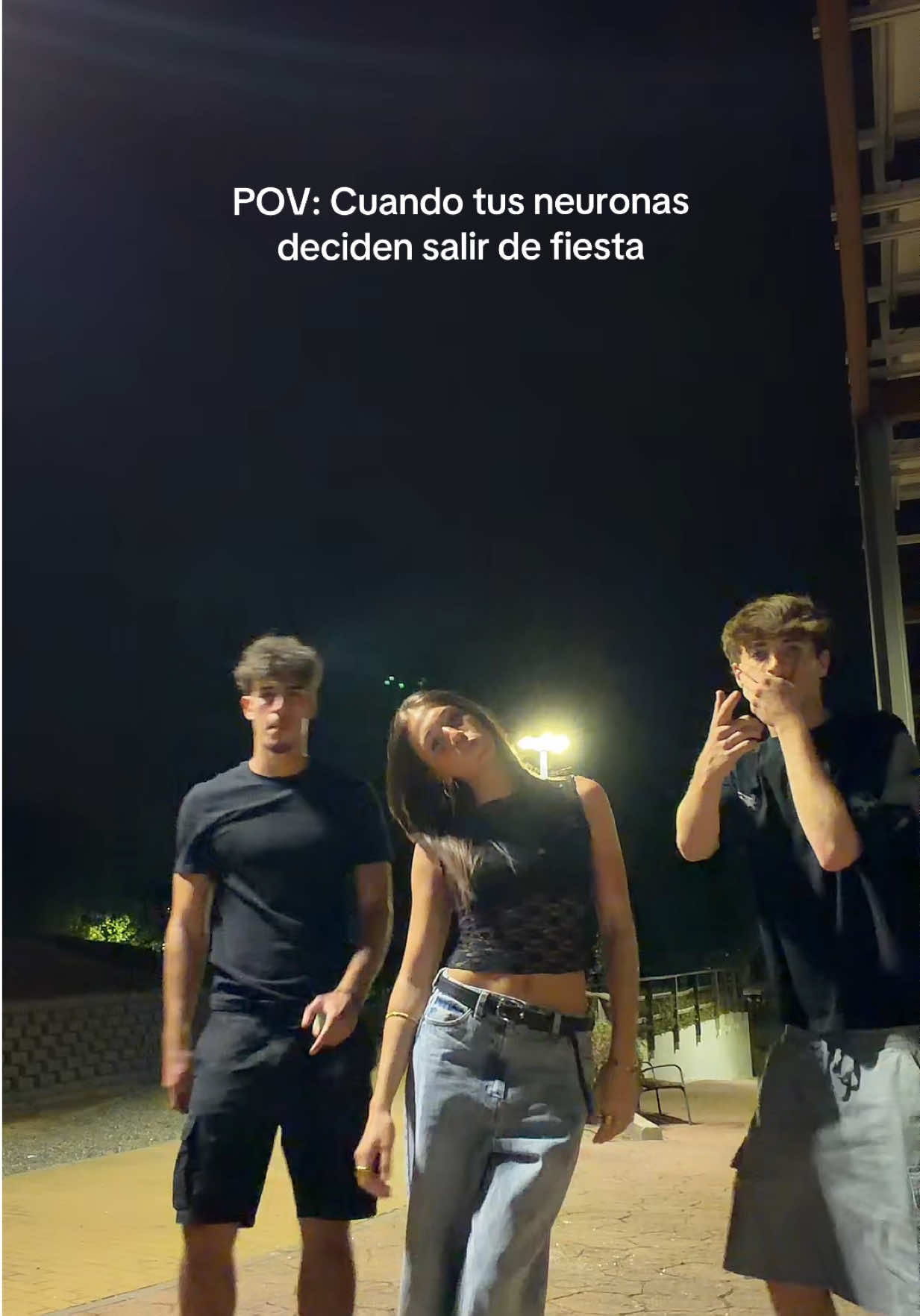@daniela mara&ntilde;on