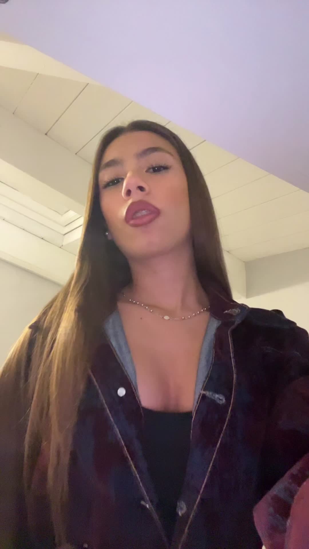 @𝓒.𝓒