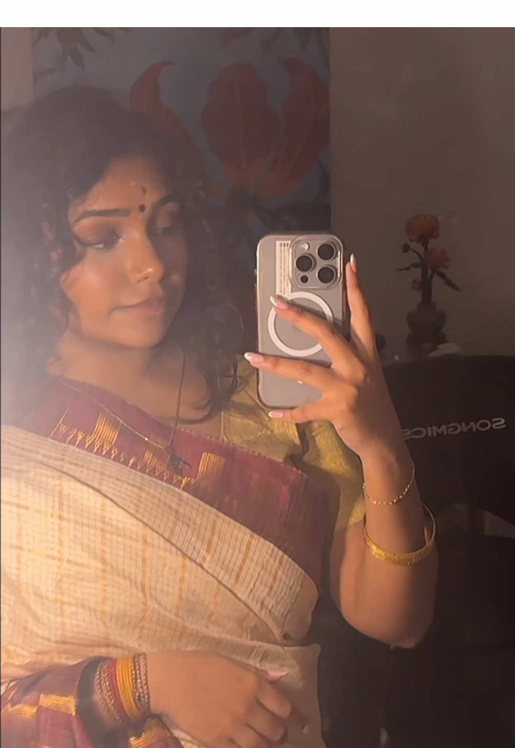 @Vithya