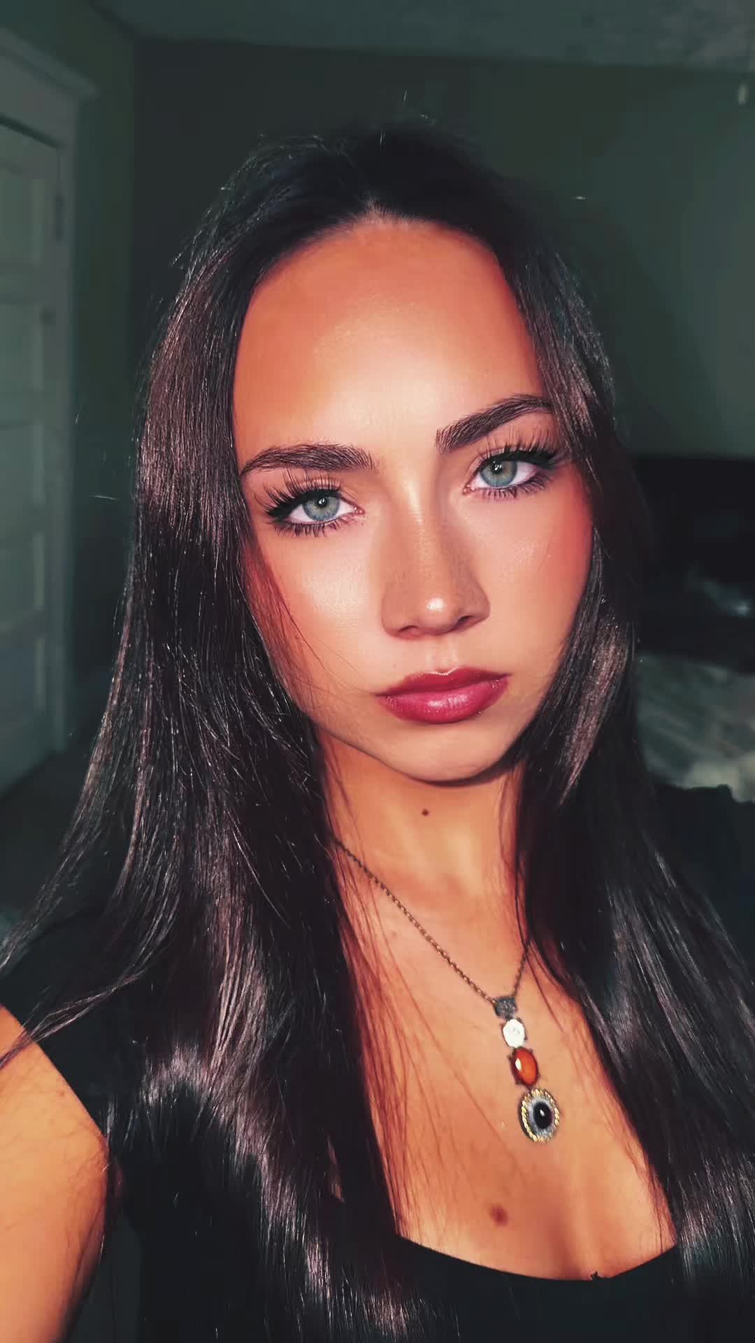 @alanaa