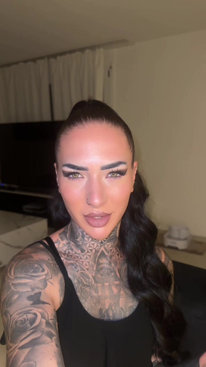 @🙈