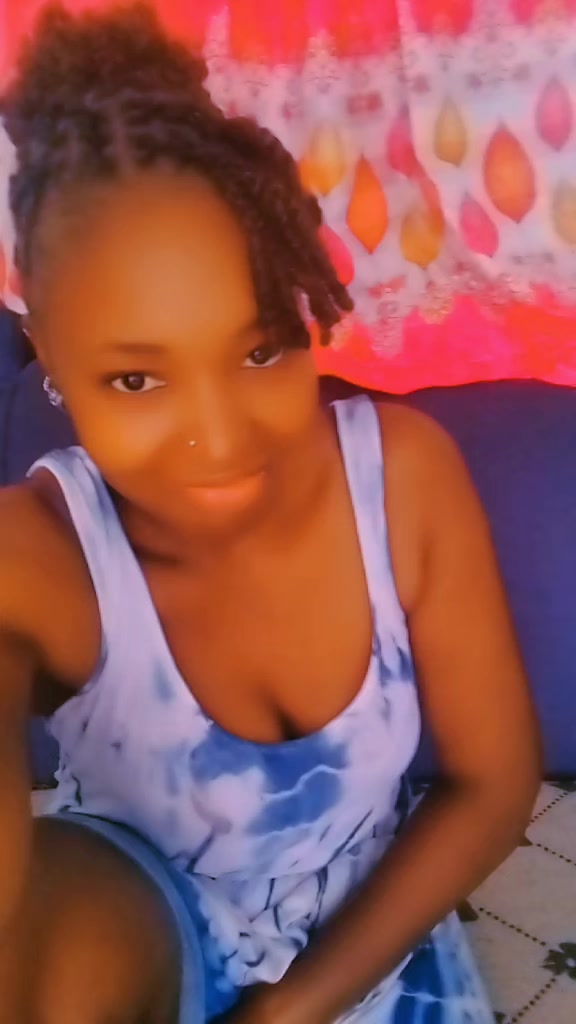 @Embian Queen 🇰🇪🇧🇭🌹💐