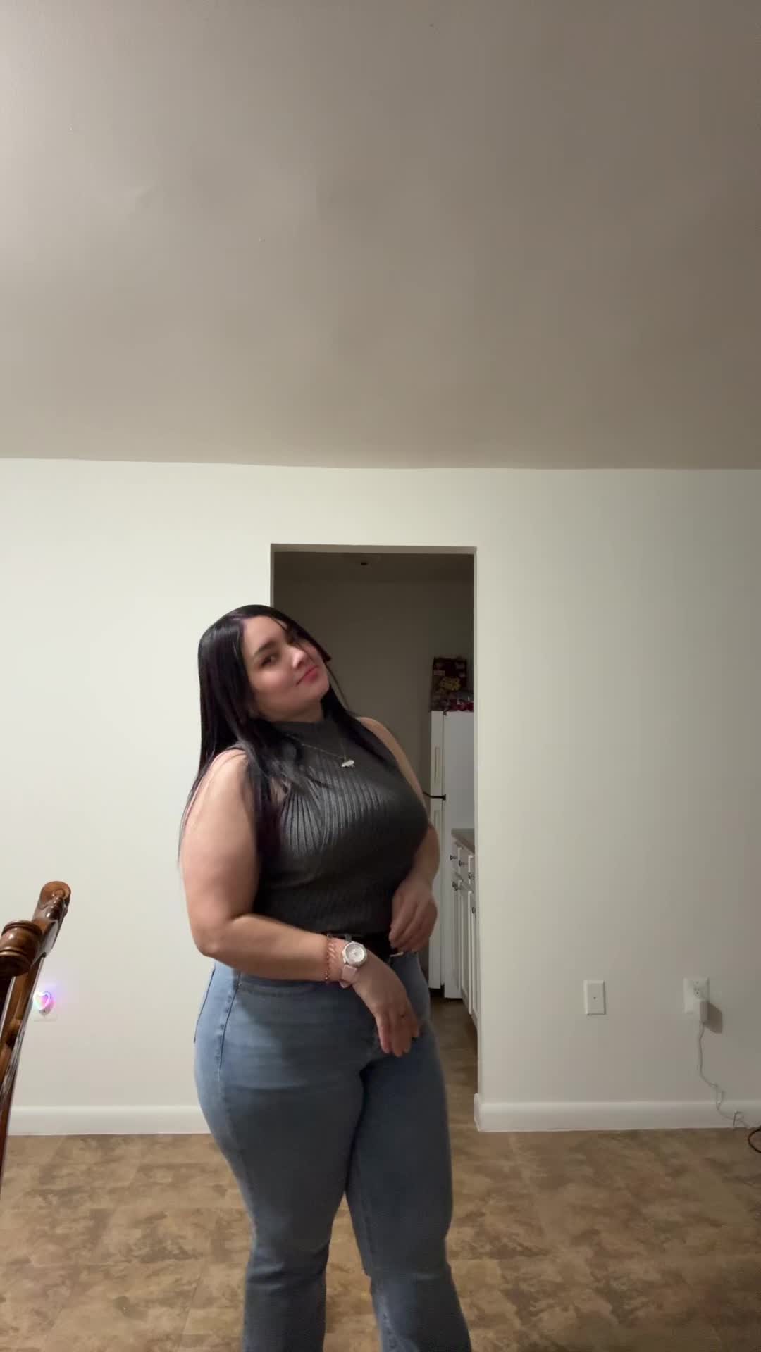 @Yadira😈♋️