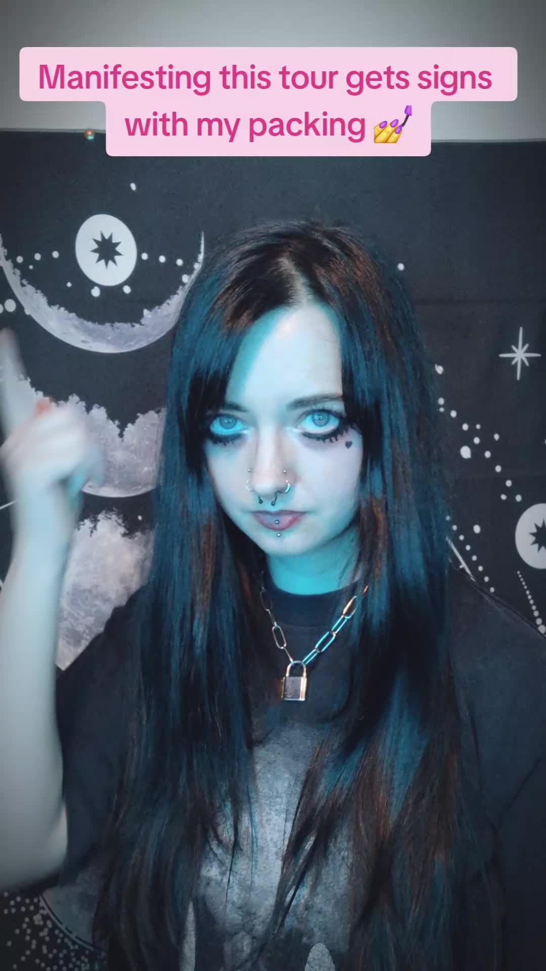 @Bex Valentine 🎃 elder emo