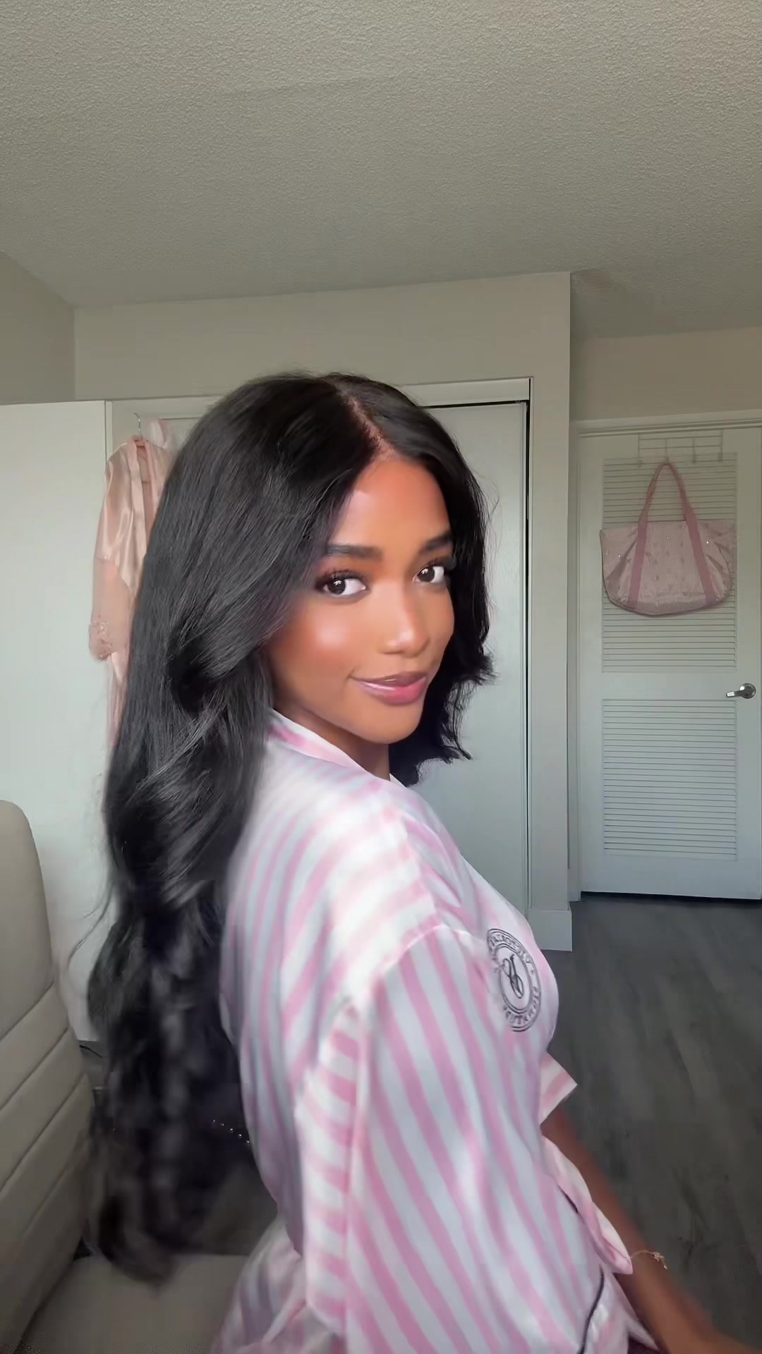 @𝒞𝒽𝓇𝒾𝒾 🎀