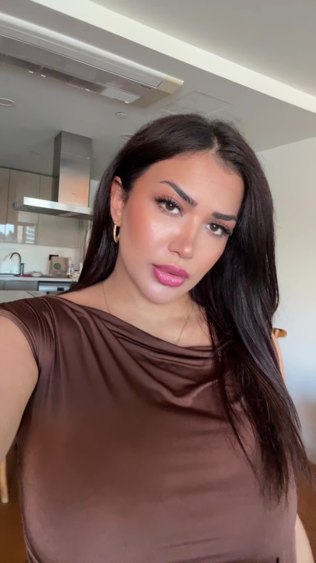 @Mahsa__eyr