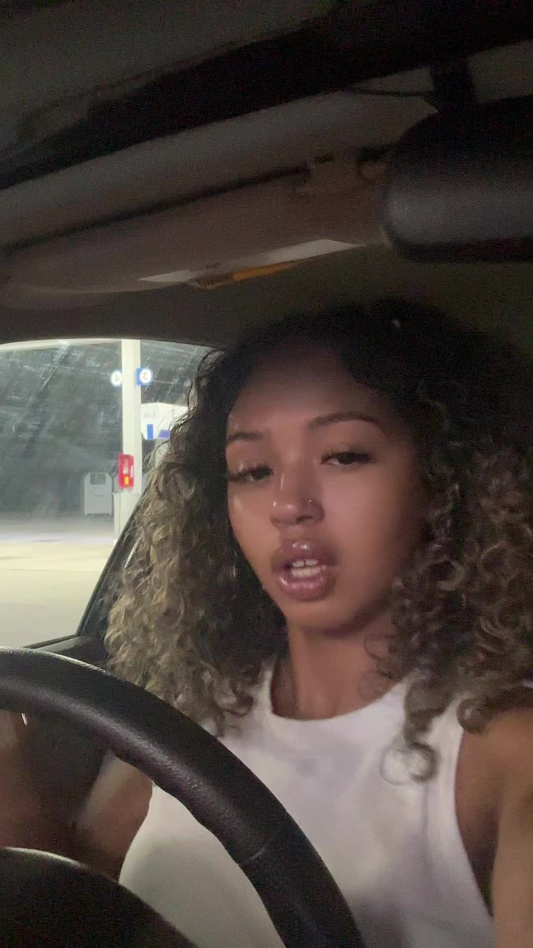 @JenaeMarie🧚🏽