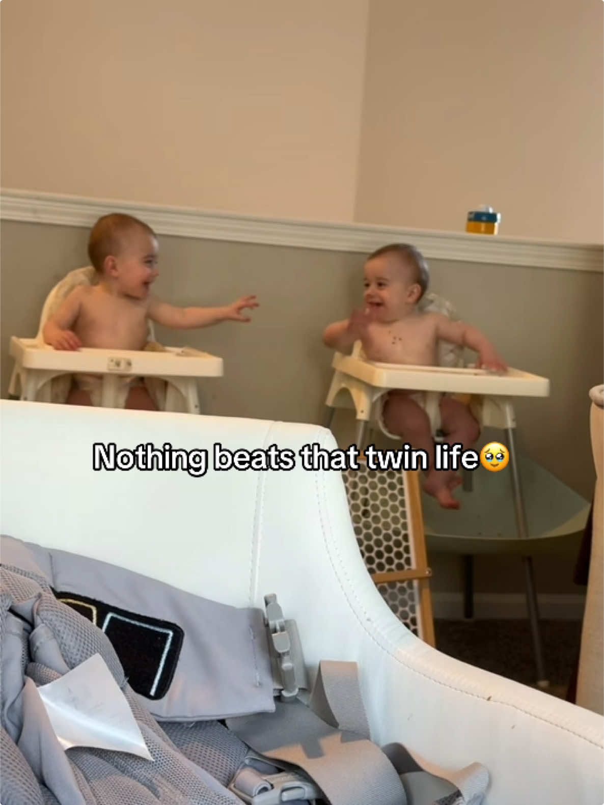 @megdoestwinmotherhood