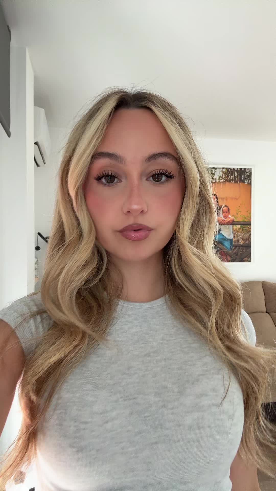 @carlaatraverr2