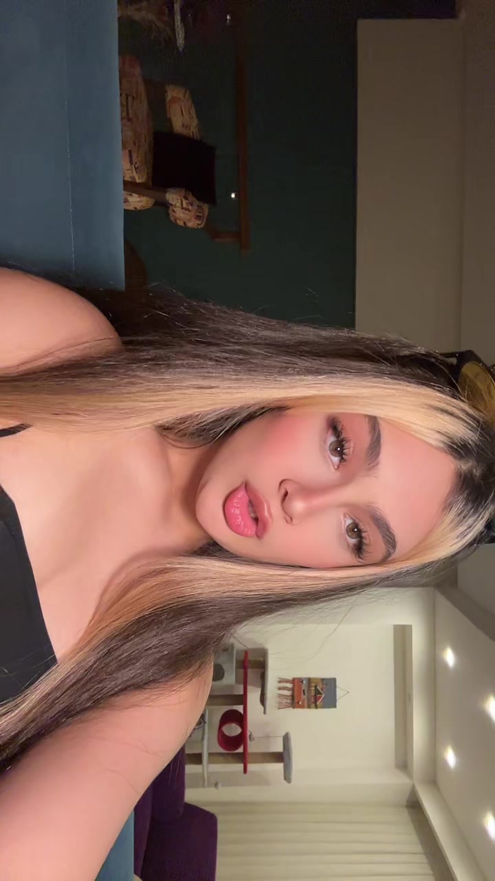 @felora