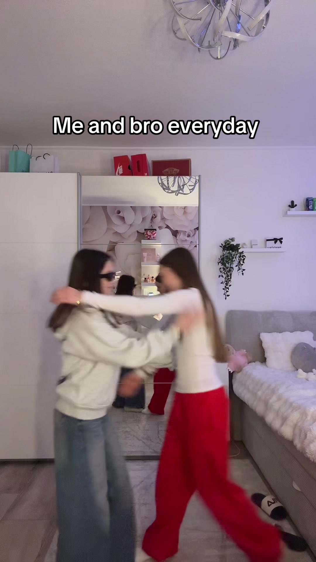 @𝑳&rsquo;🪼