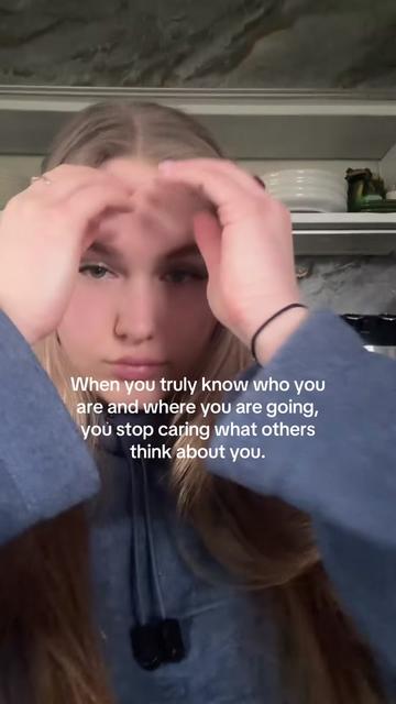 @simona.sr
