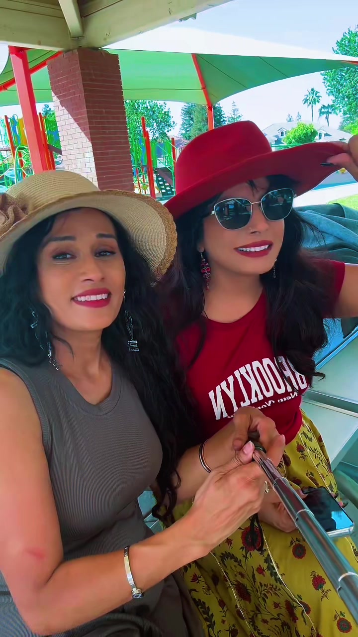 @Soni Paras