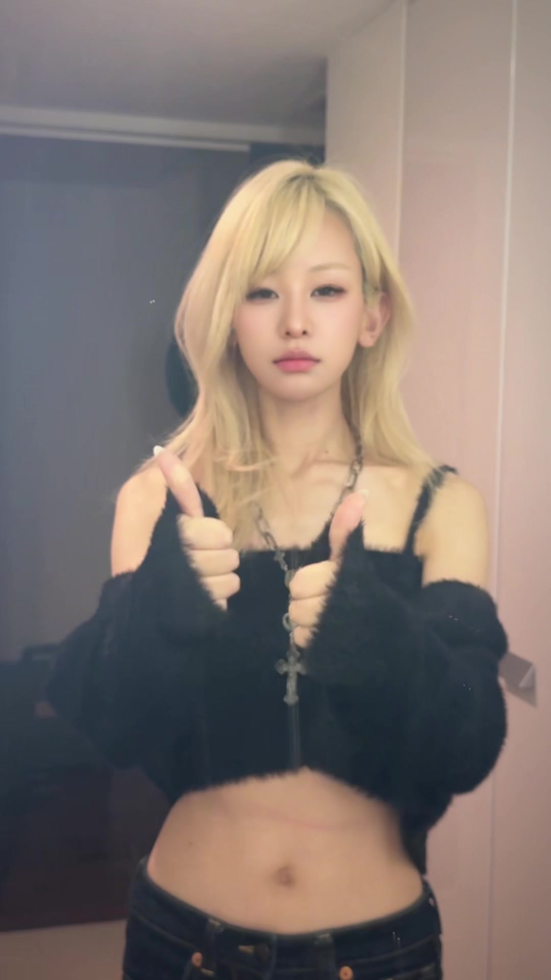 @ばに子