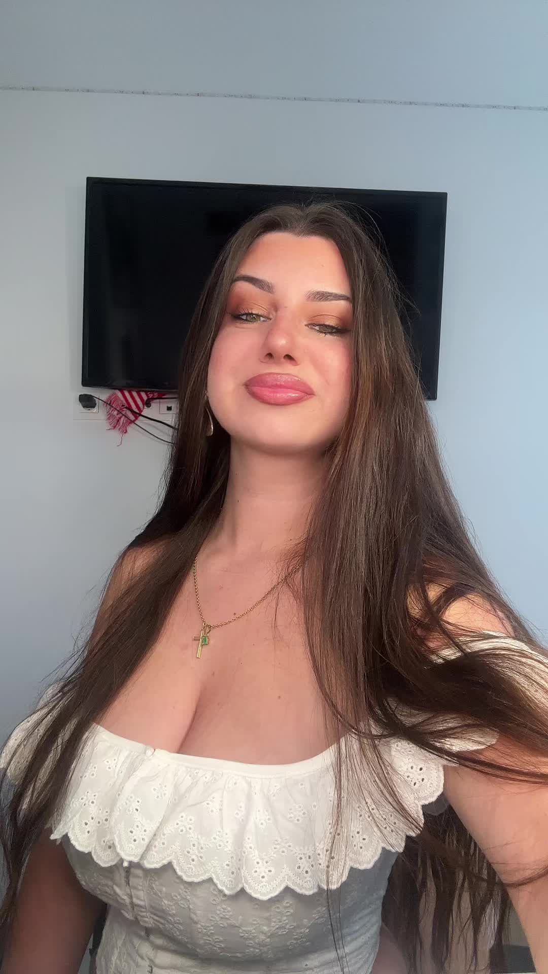 @ST