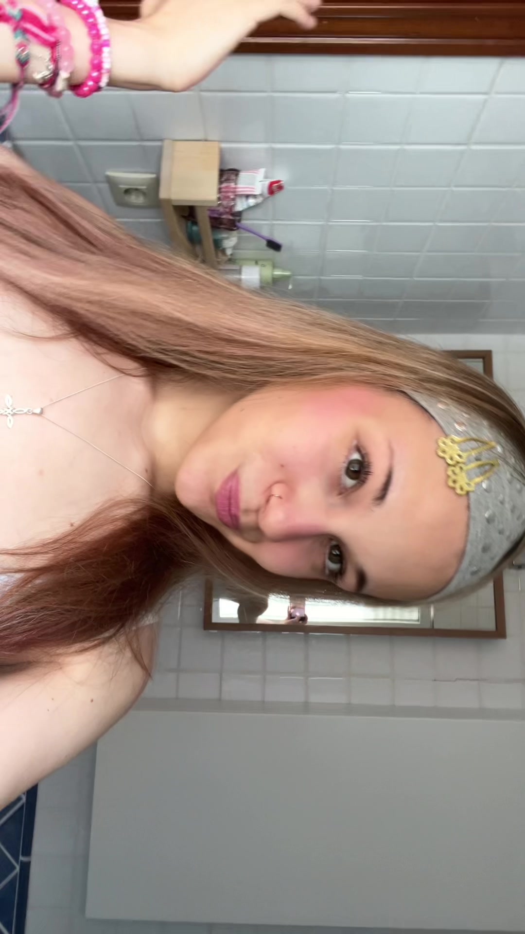@flavia g