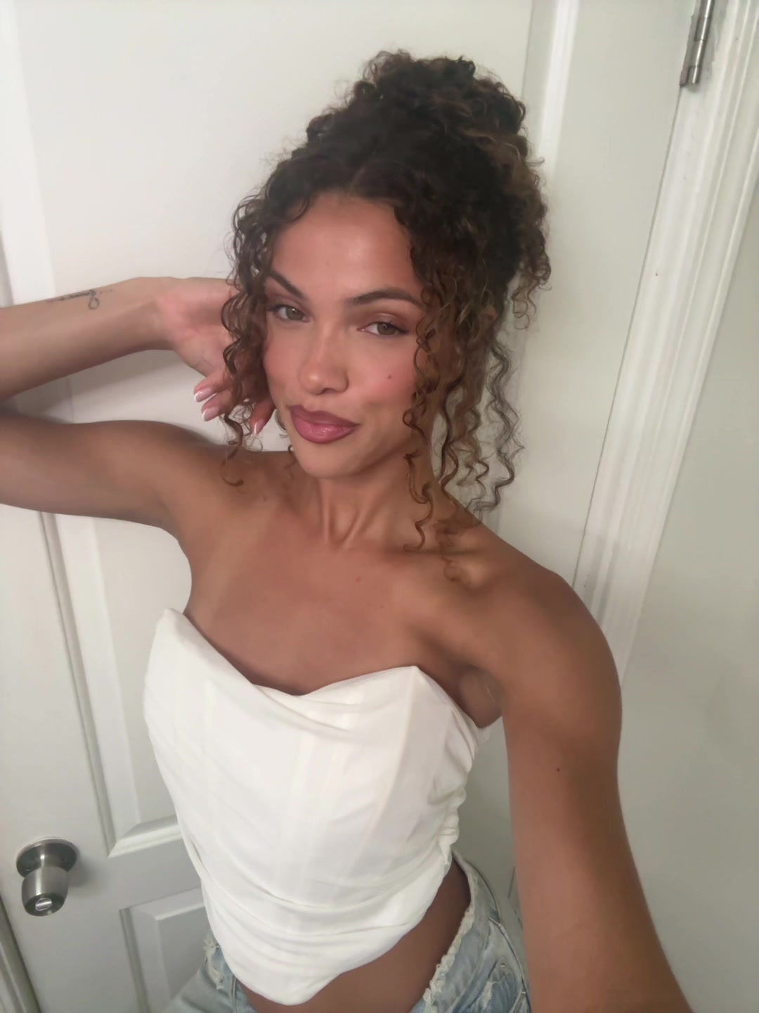 @Xiaya