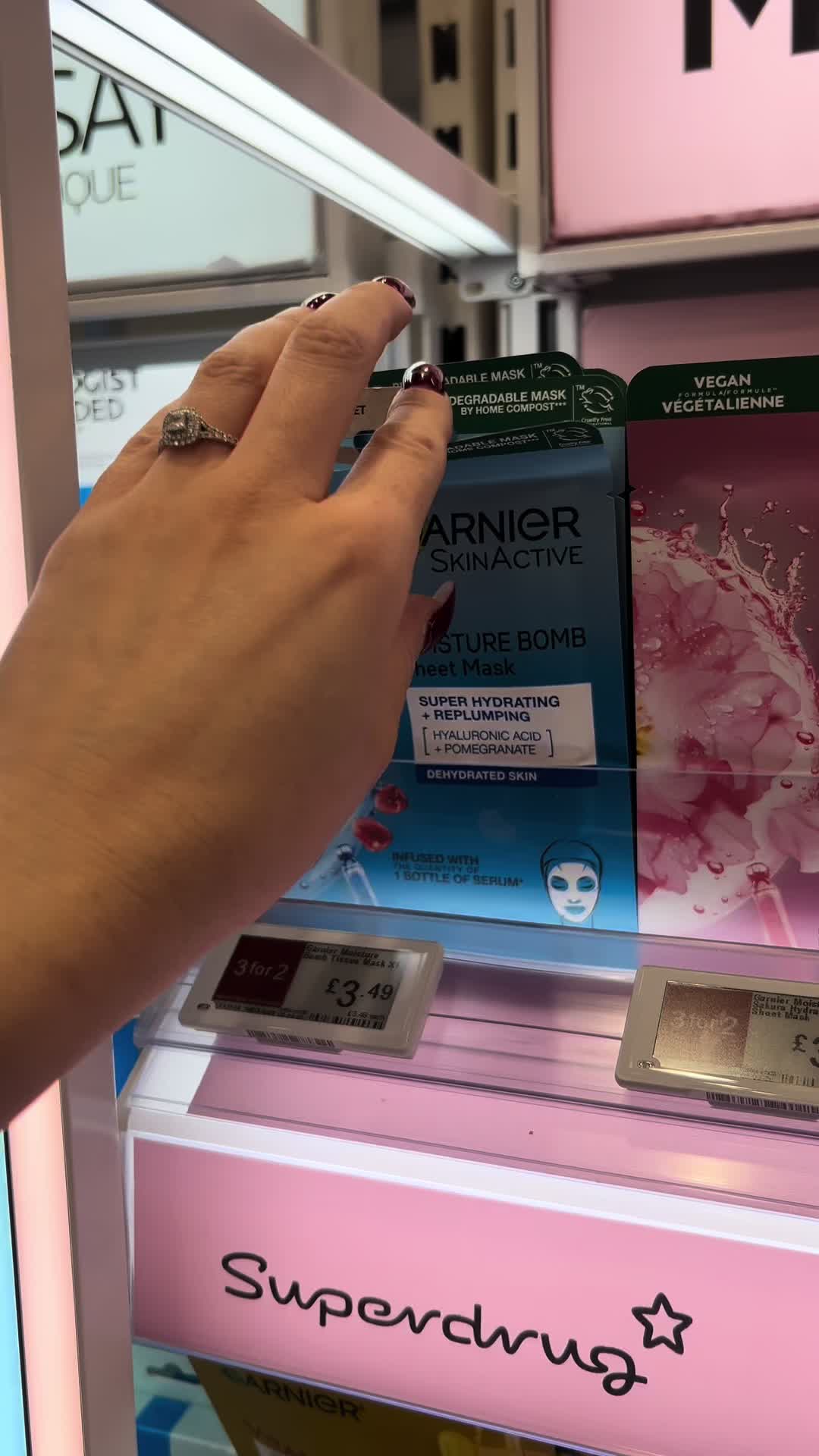 @𝒟𝒶𝓃𝓃𝒾-𝒶𝓁𝒶𝓃𝒶 𝒽𝑜𝓂𝑒