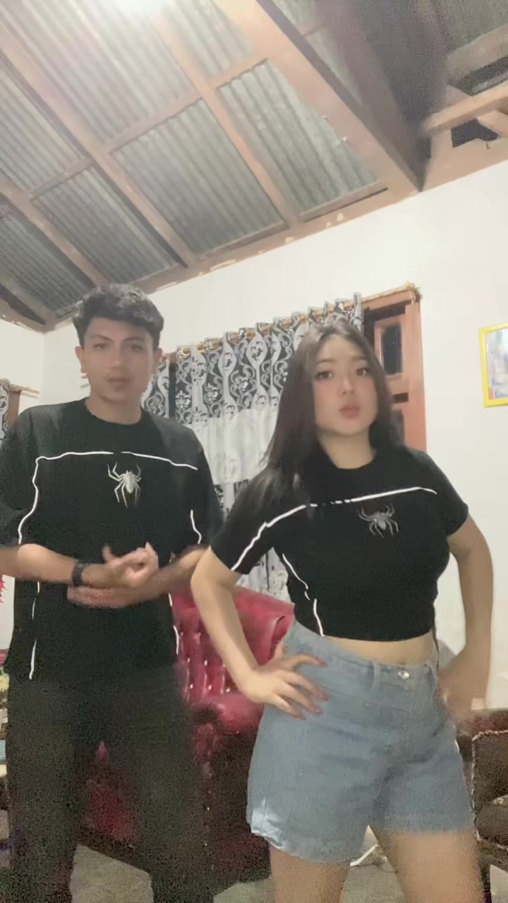 @SerinaAcuuu💋