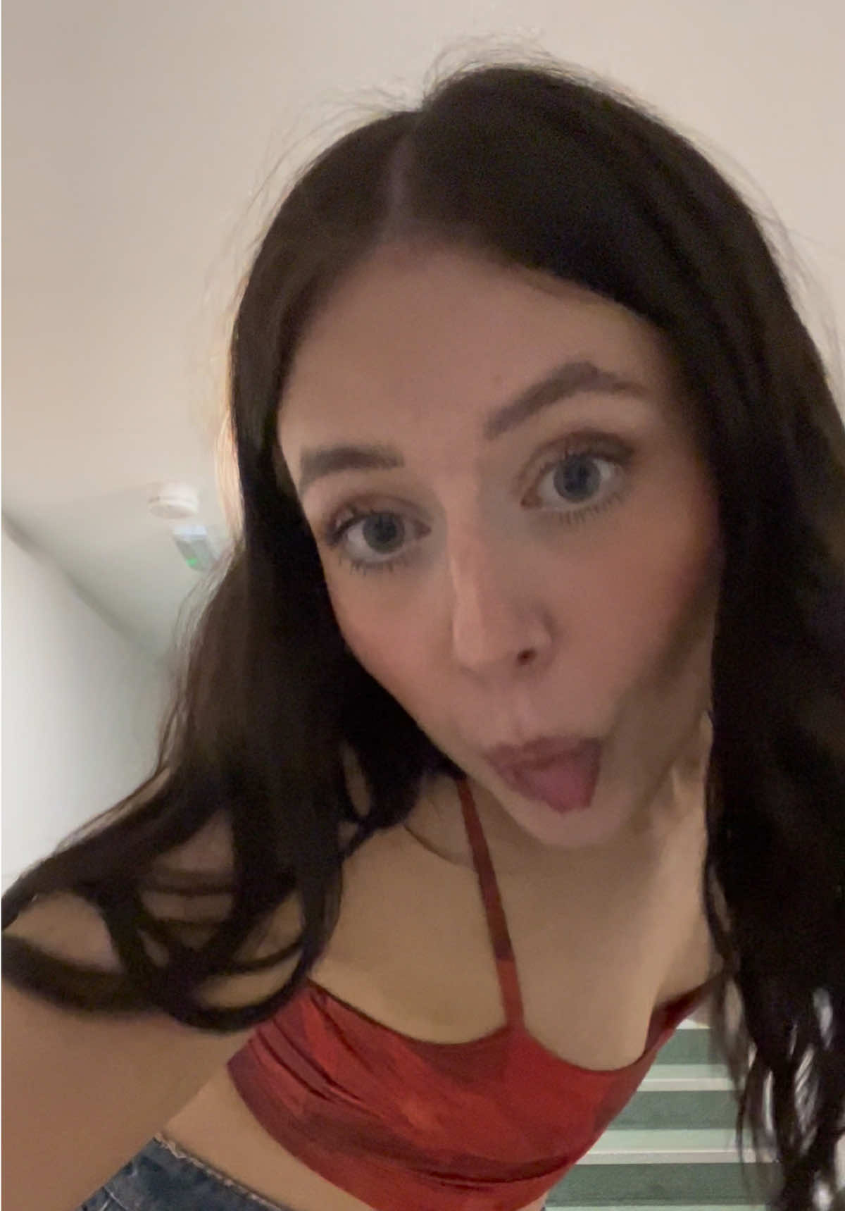 @Toni