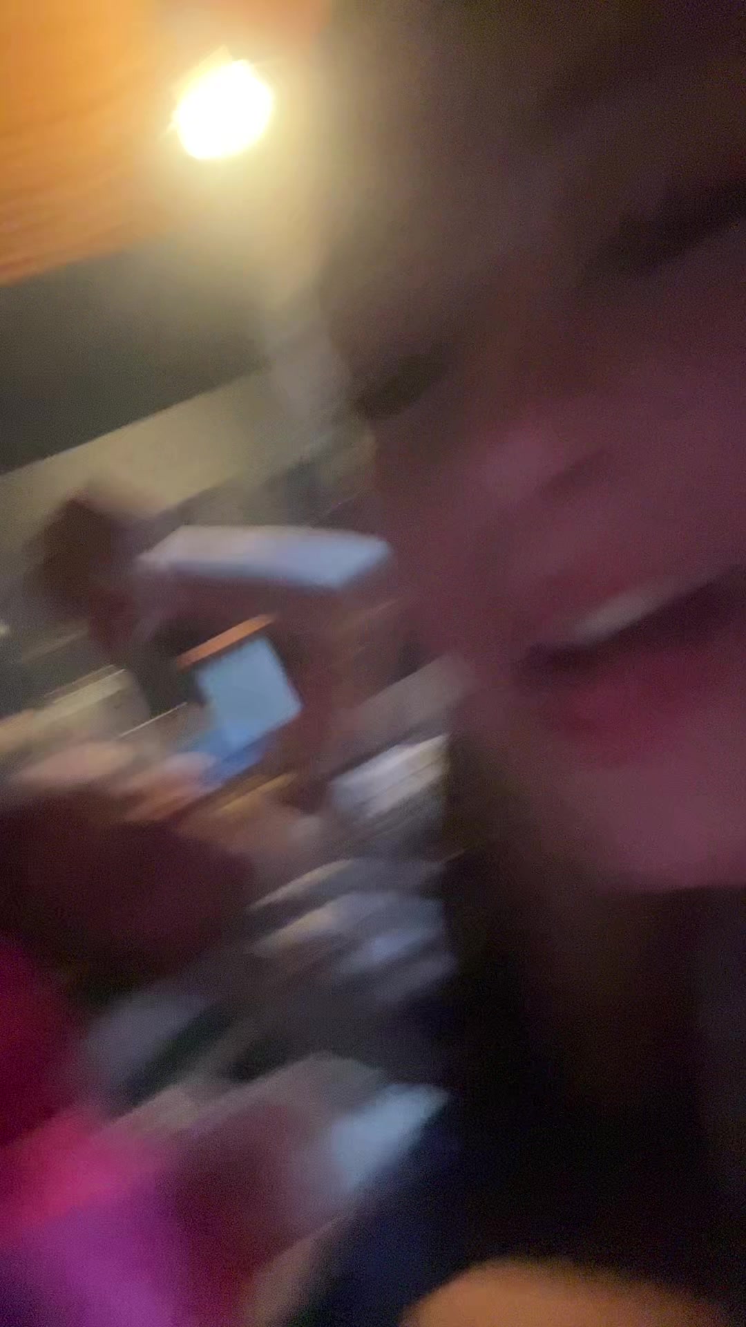 @Nikolisensspamm