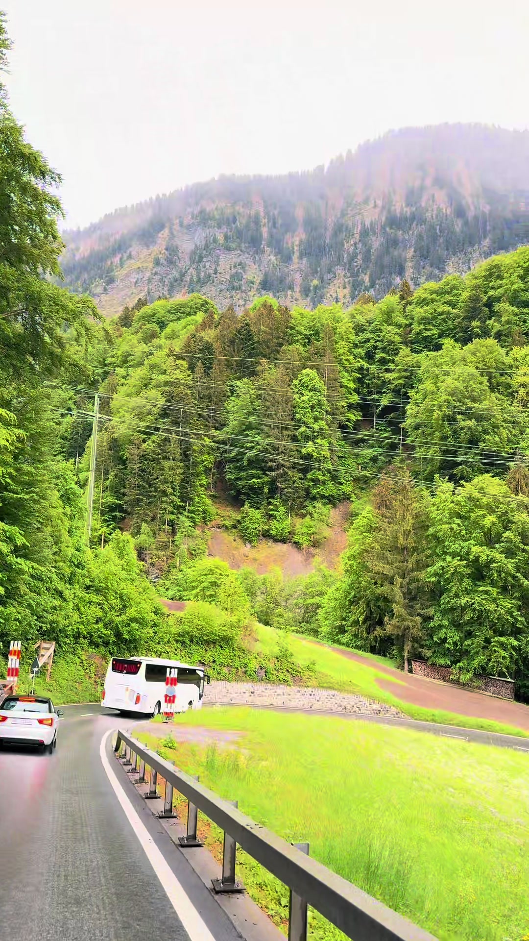 @Anastacia🇨🇭