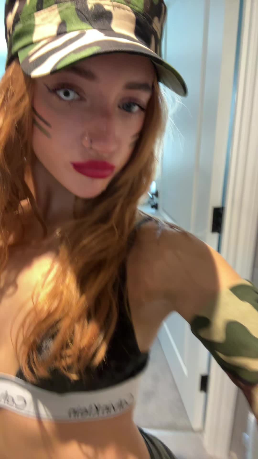 @ella louise โจ๐ธ