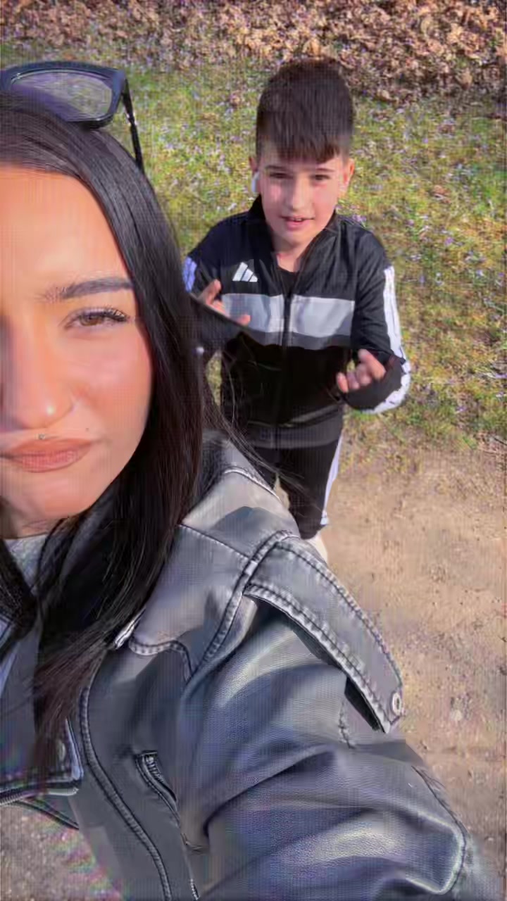 @Alexandra-Melania