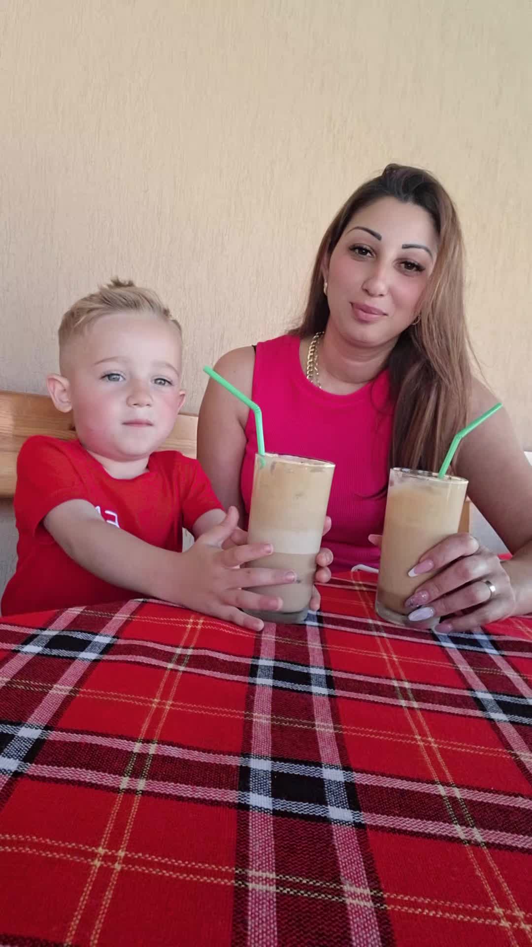 @Fidana &Petko