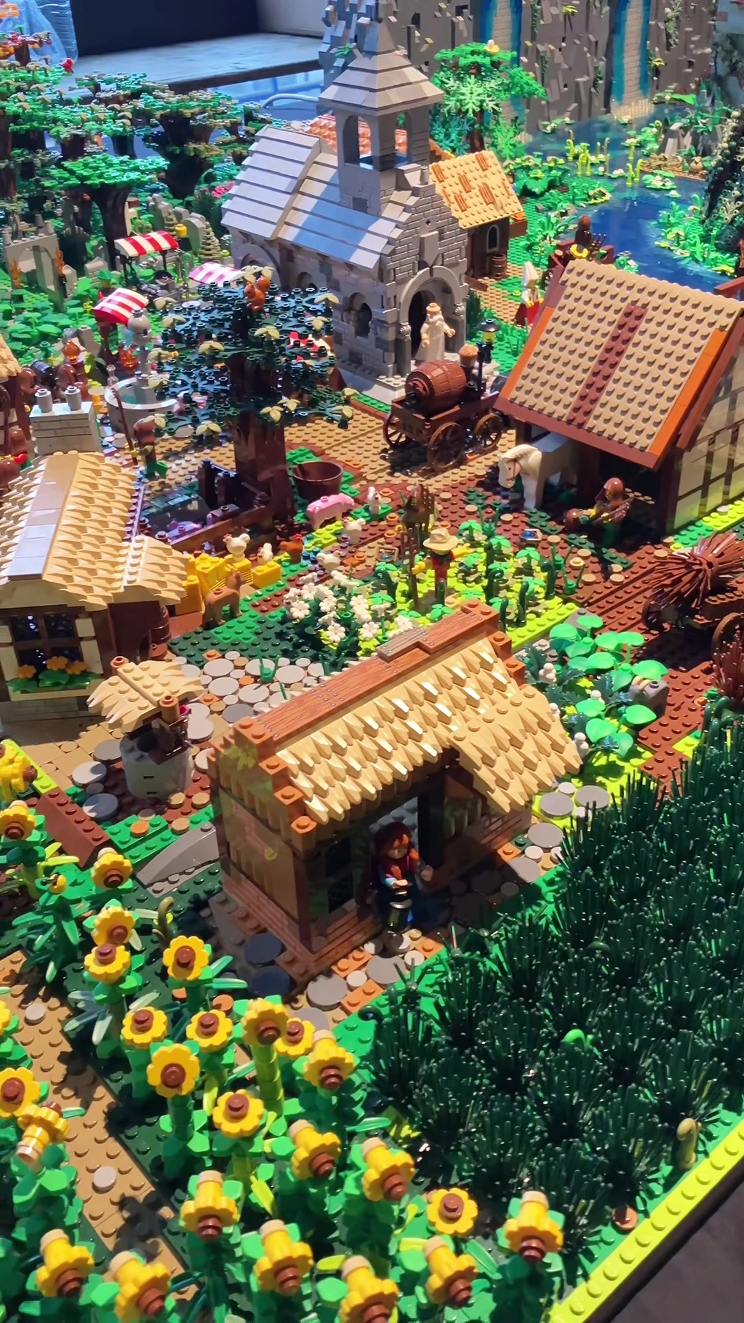 @LuxBricks