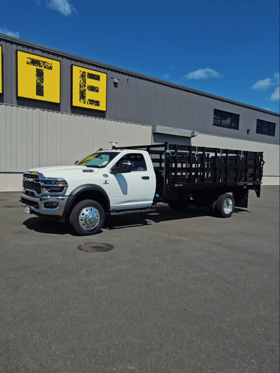 @Hartford Truck