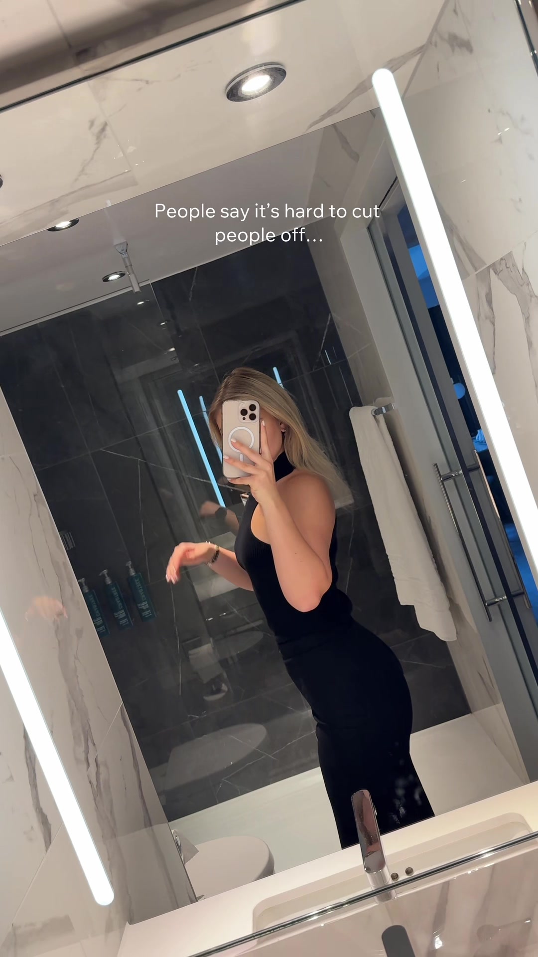 @Ana Mn