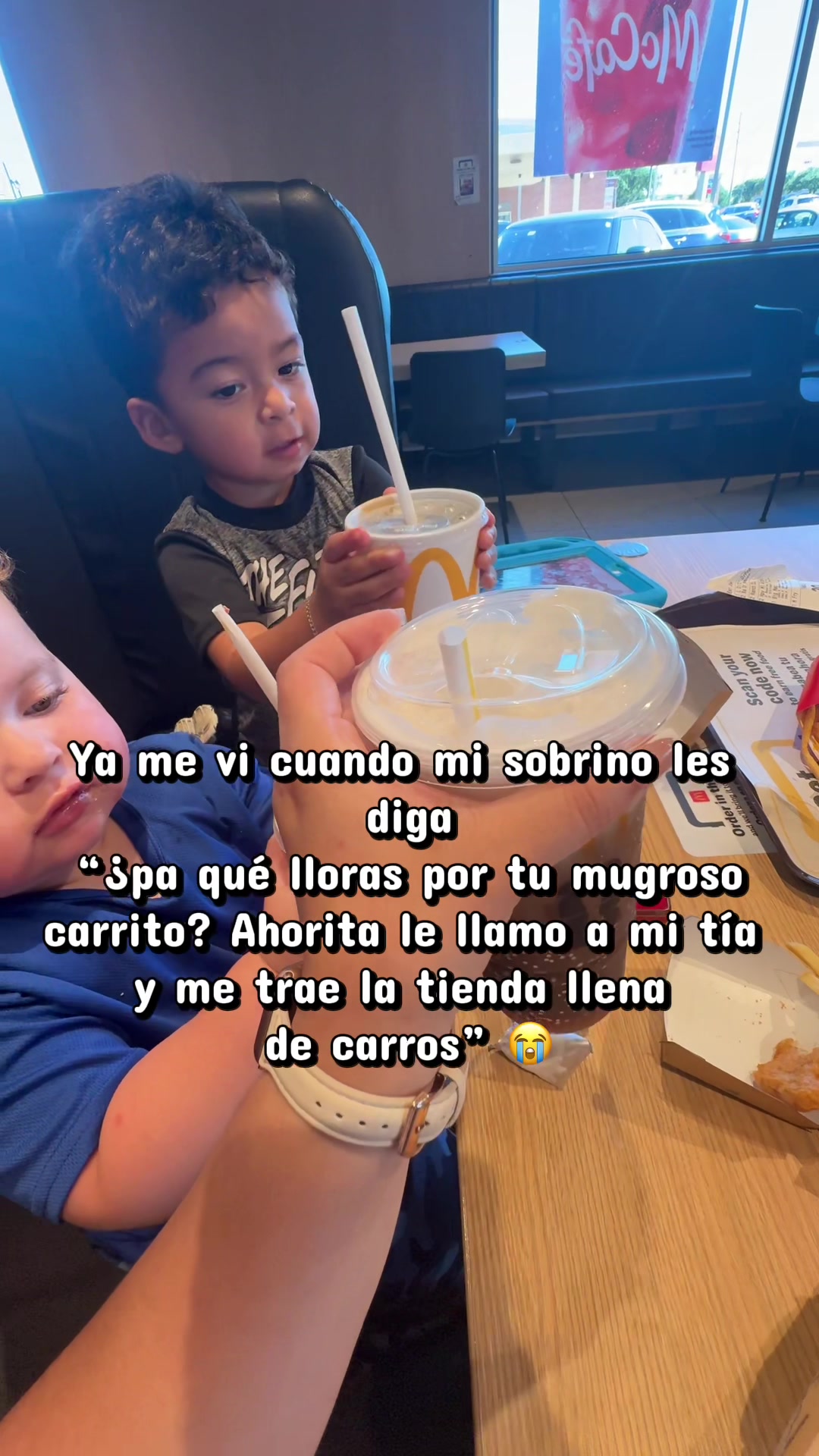 @elizabethyanira