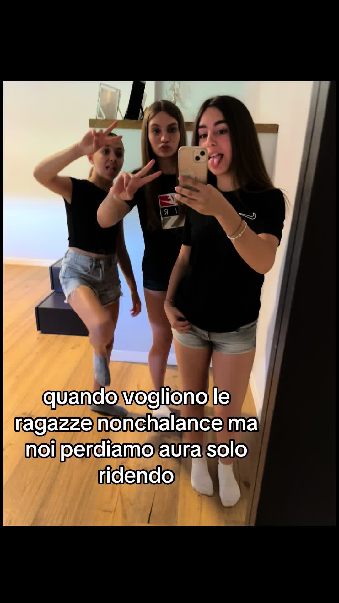 @le scoppiateeeee