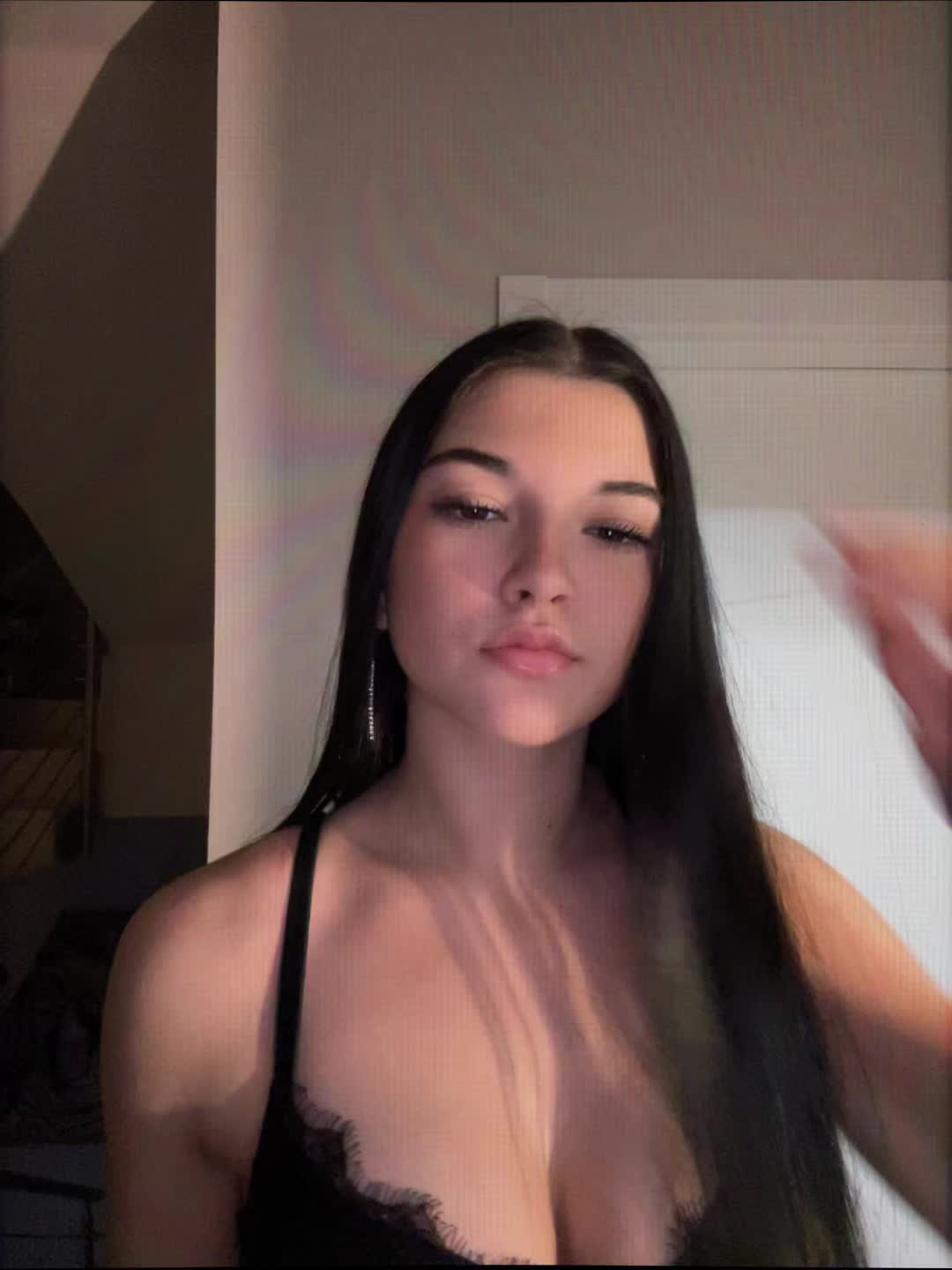 @v