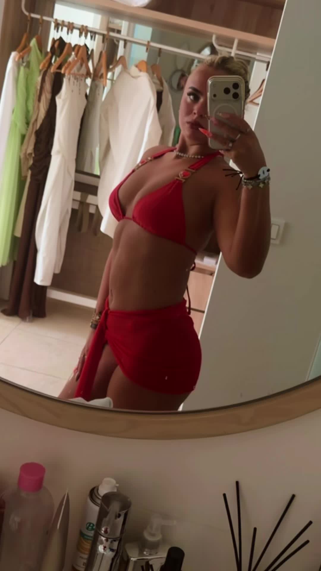 @Zoë Kelly👑