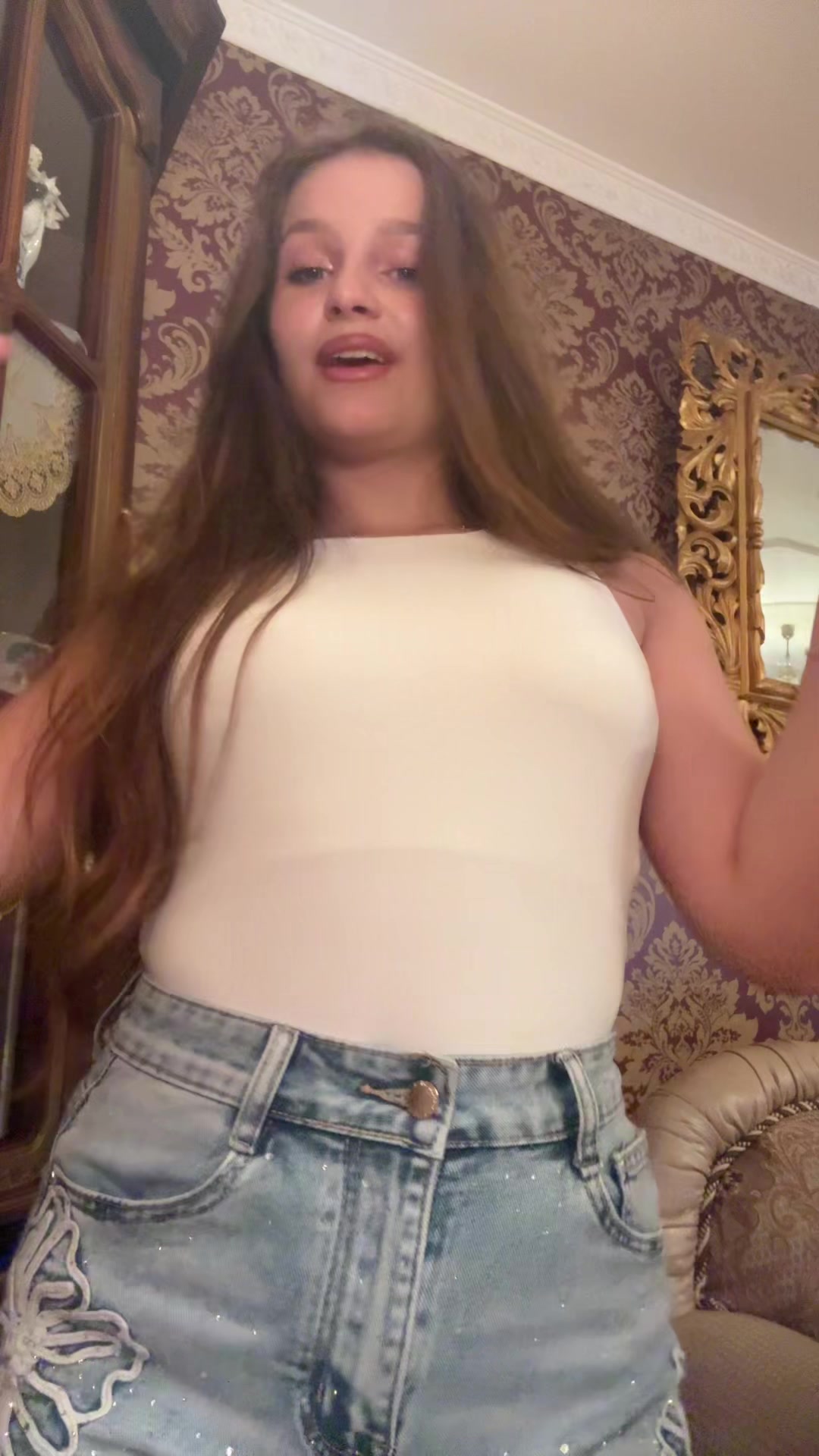 @𝑳𝒐𝒓𝒆𝒏 🤍