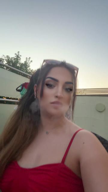 @kareenaxox_
