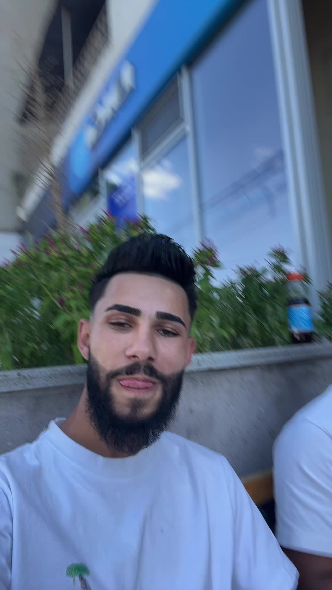 @Alex_duduianu
