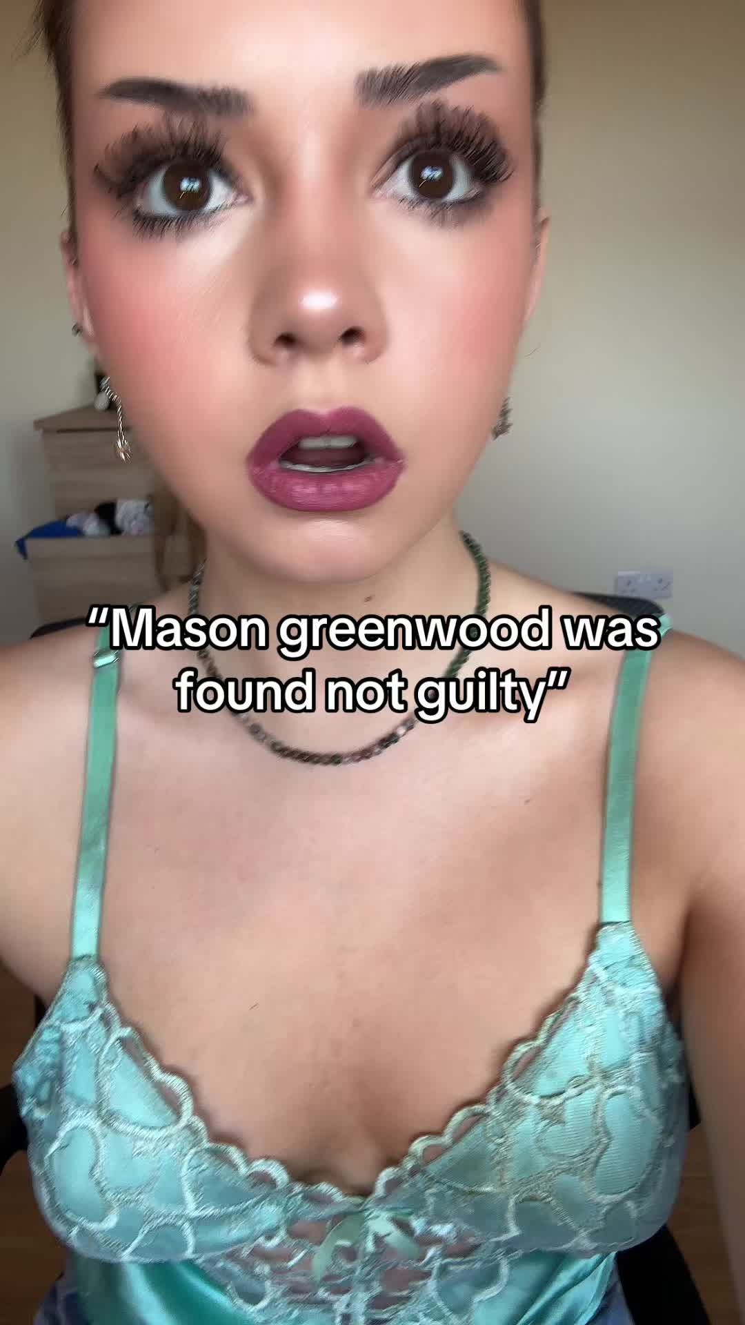 @flochilcott
